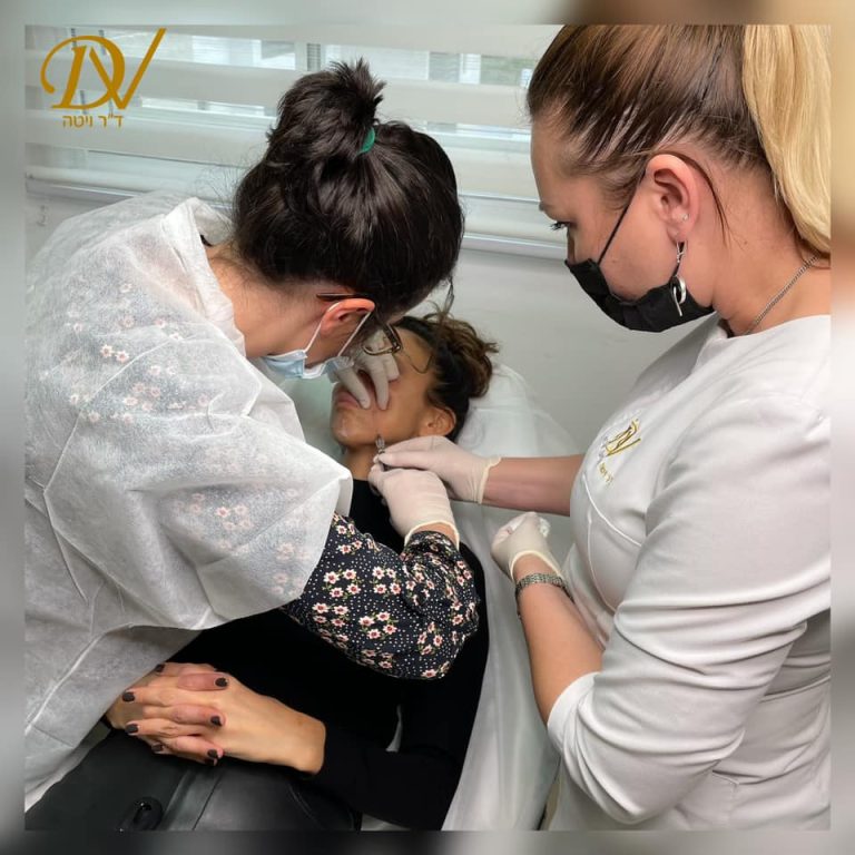 צוות מרפאת ד"ר ויטה יעקובלב